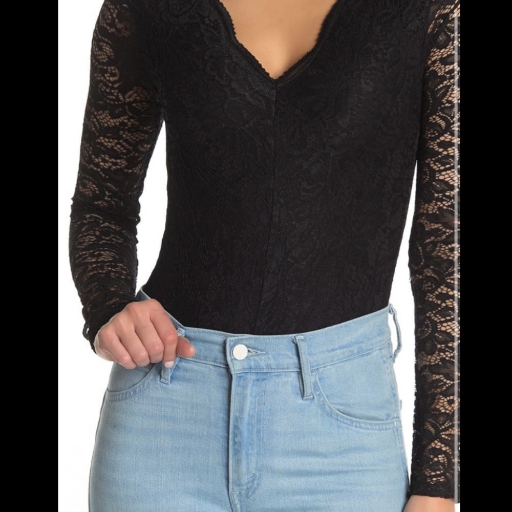 NWT Socialite lace bodysuit, size M